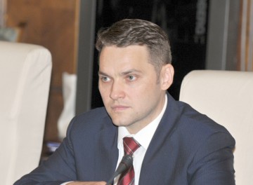 Conducerea Senatului a retrimis cazul fostului ministru Şova la Comisia Juridică